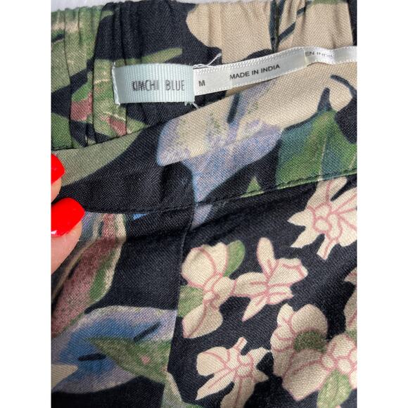 Kimchi Blue Tropical Floral Woven Side Tie Shorts Size Medium - Picture 5 of 7